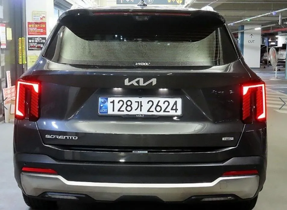 Kia Sorento — фото 4