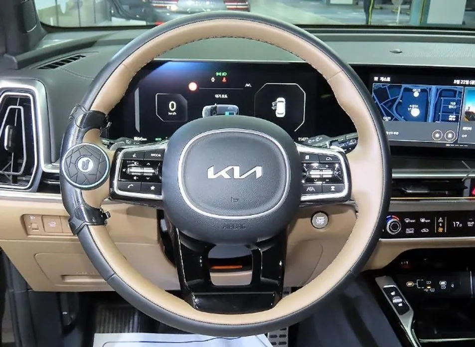 Kia Sorento — фото 10