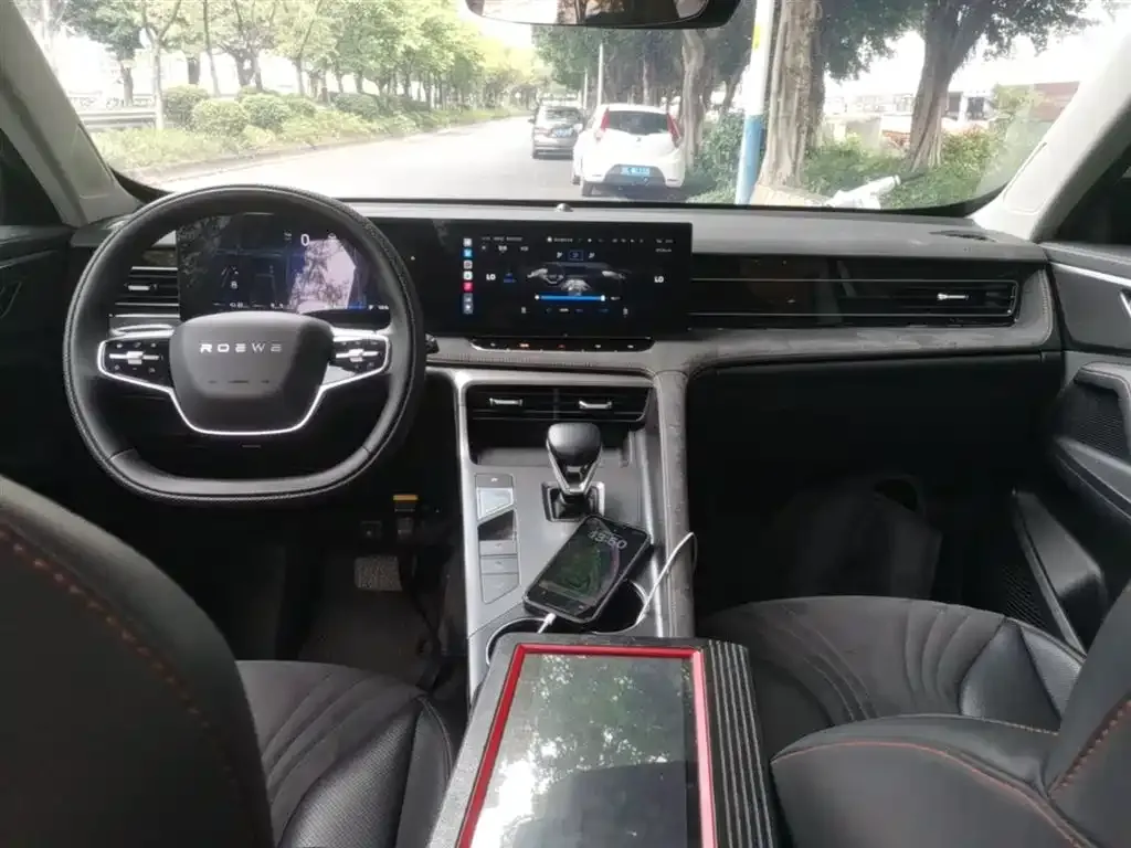 Roewe D5X DMH 2024 из CN, фото 5