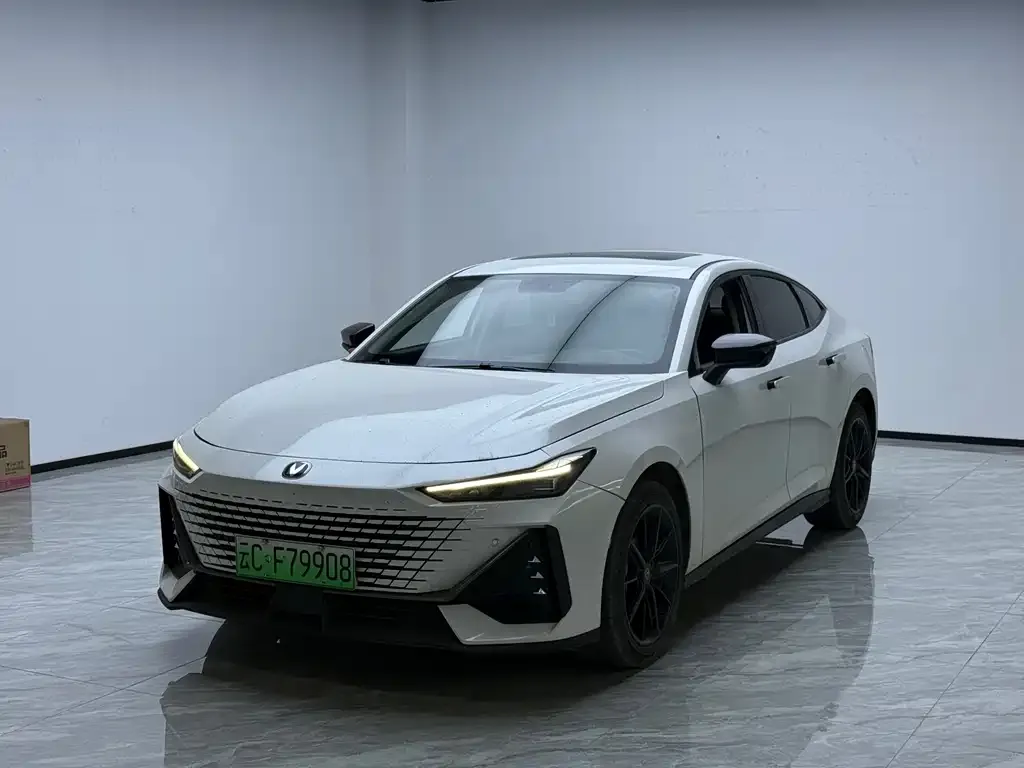 Changan UNI-V iDD