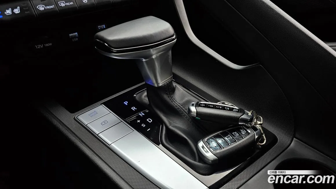 Hyundai AVANTE — фото 9