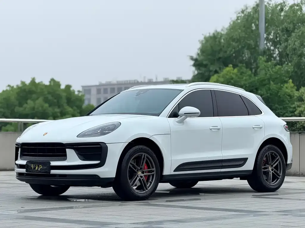 Porsche Macan — фото 1