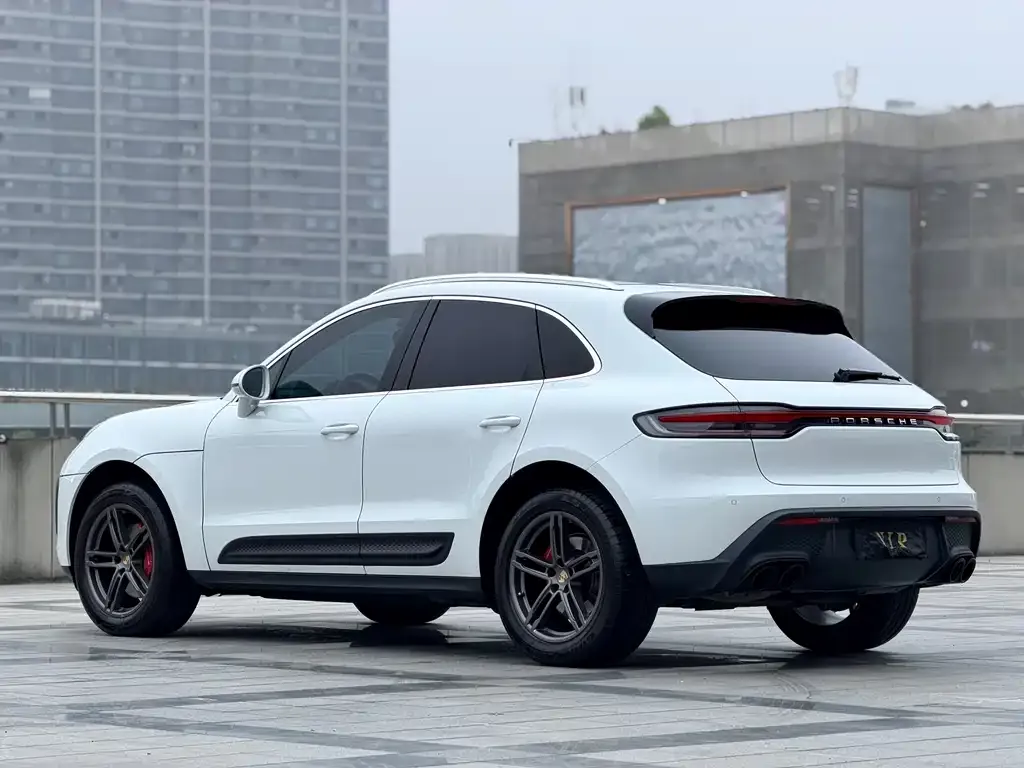 Porsche Macan — фото 7