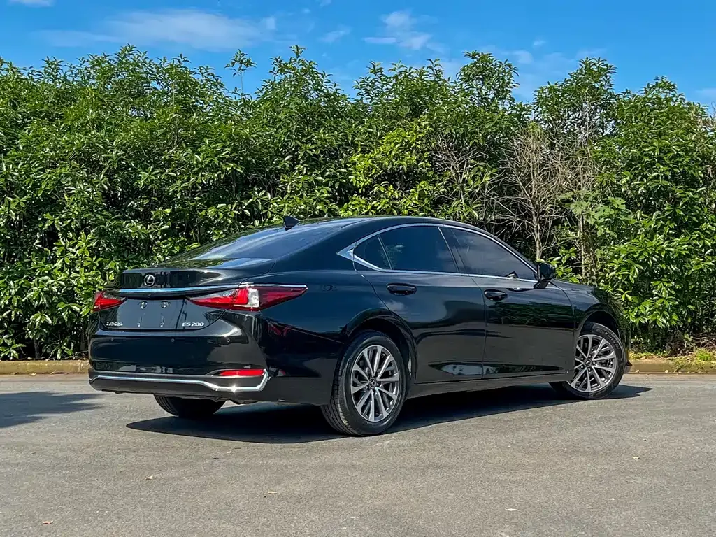 Lexus ES 2022 из CN, фото 8