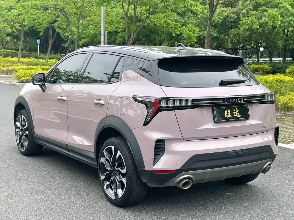Lynk & Co 06 2023 из CN, фото 6