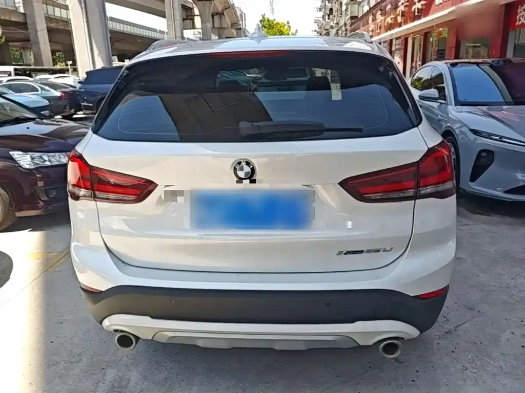 BMW X1 2021 из CN, фото 3