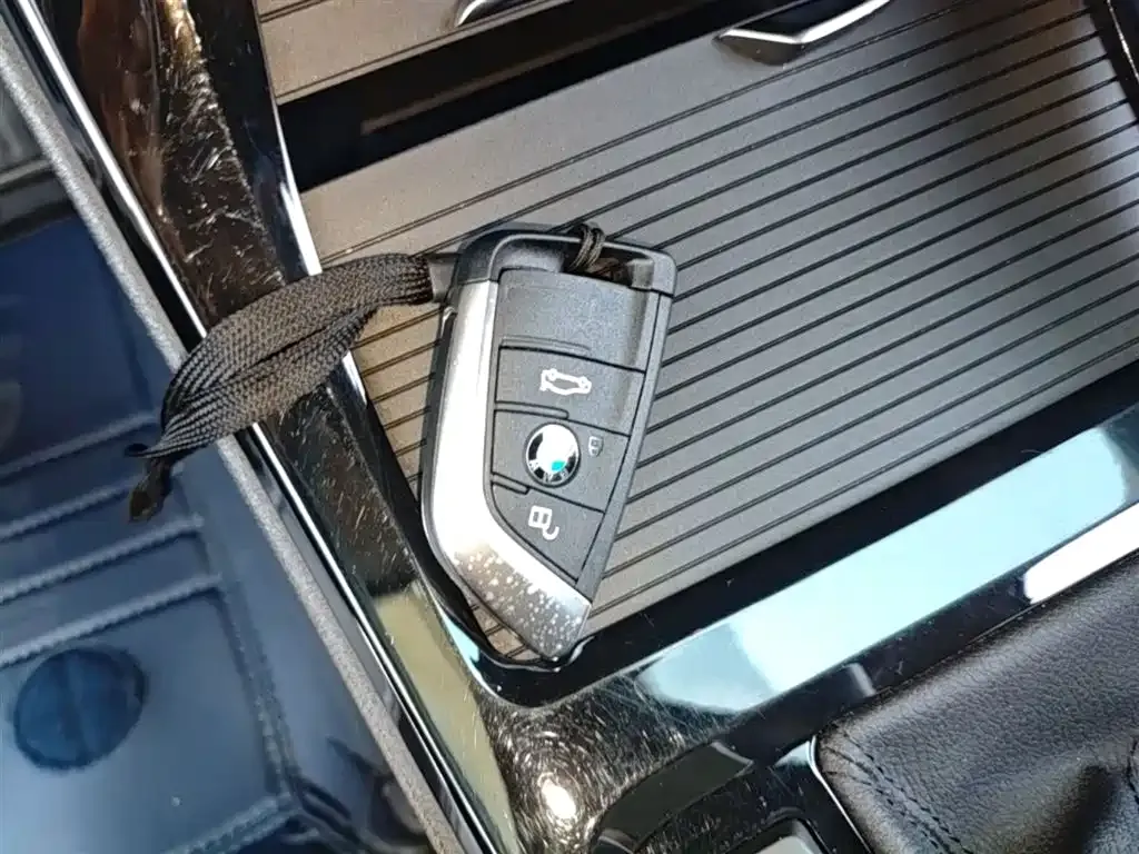 BMW X1 2021 из CN, фото 8