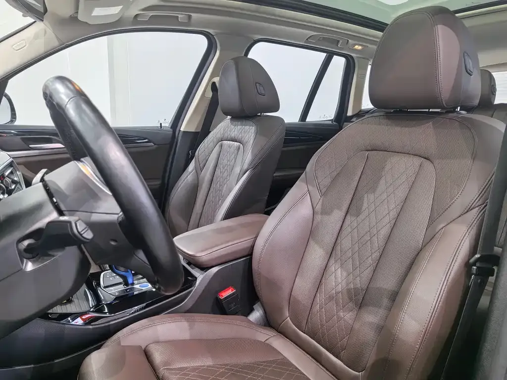BMW iX3 2023 из CN, фото 7