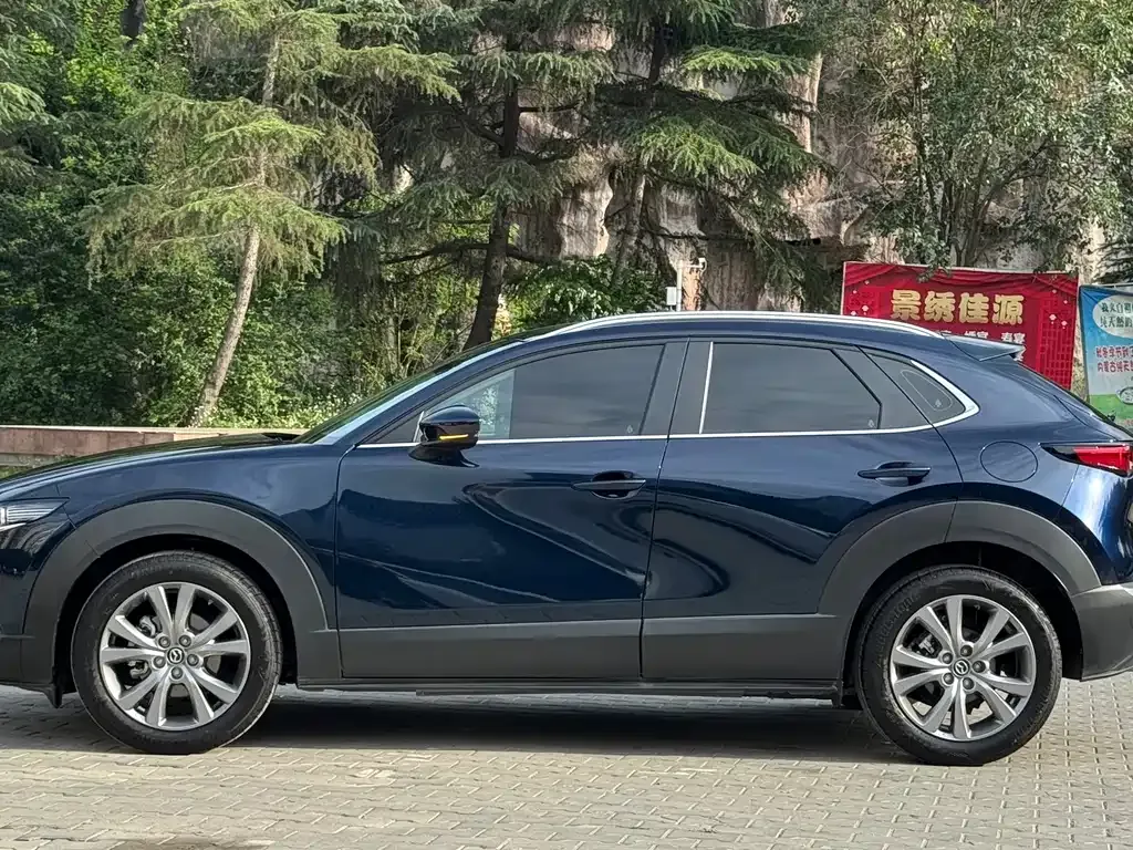 Mazda CX-30 — фото 8