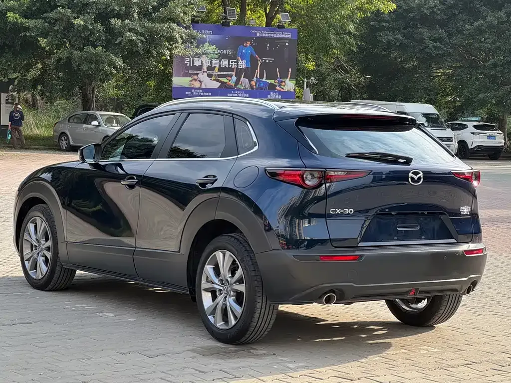 Mazda CX-30 — фото 7