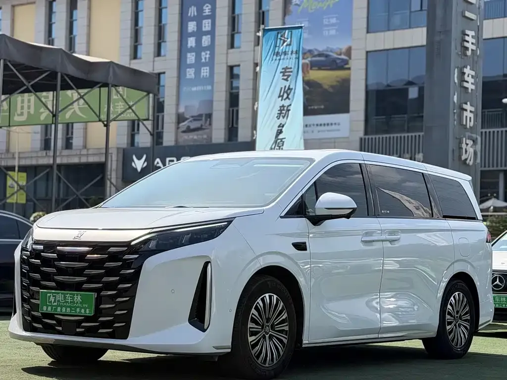 BYD Xia