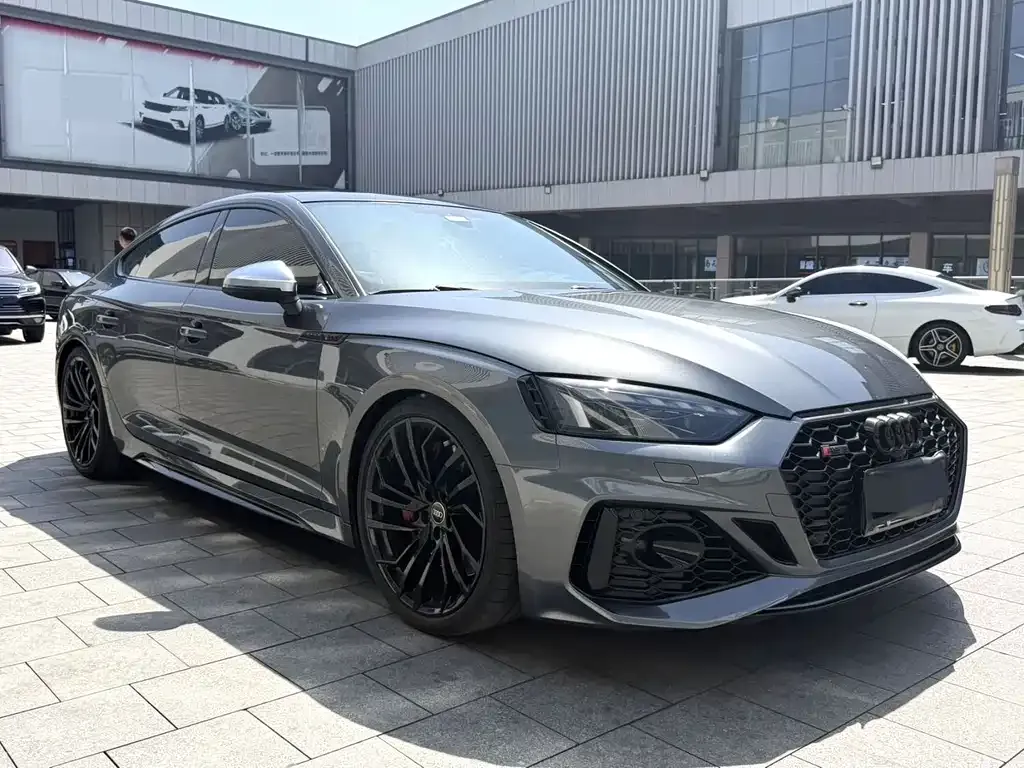 Audi RS 5 2024 из CN, фото 4