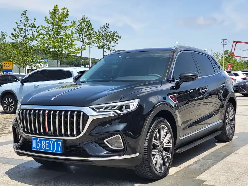 Hongqi HS5 — фото 1