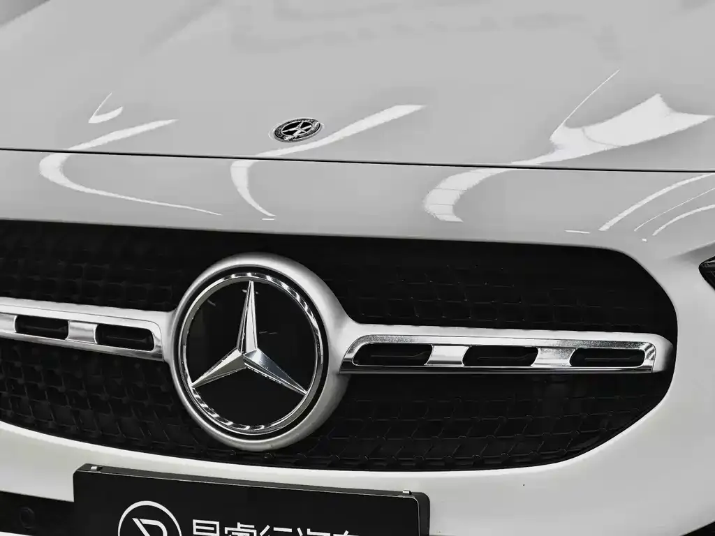 Mercedes-Benz GLA — фото 3