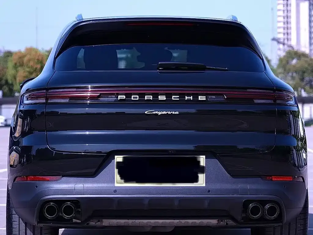 Porsche Cayenne Hybrid — фото 6