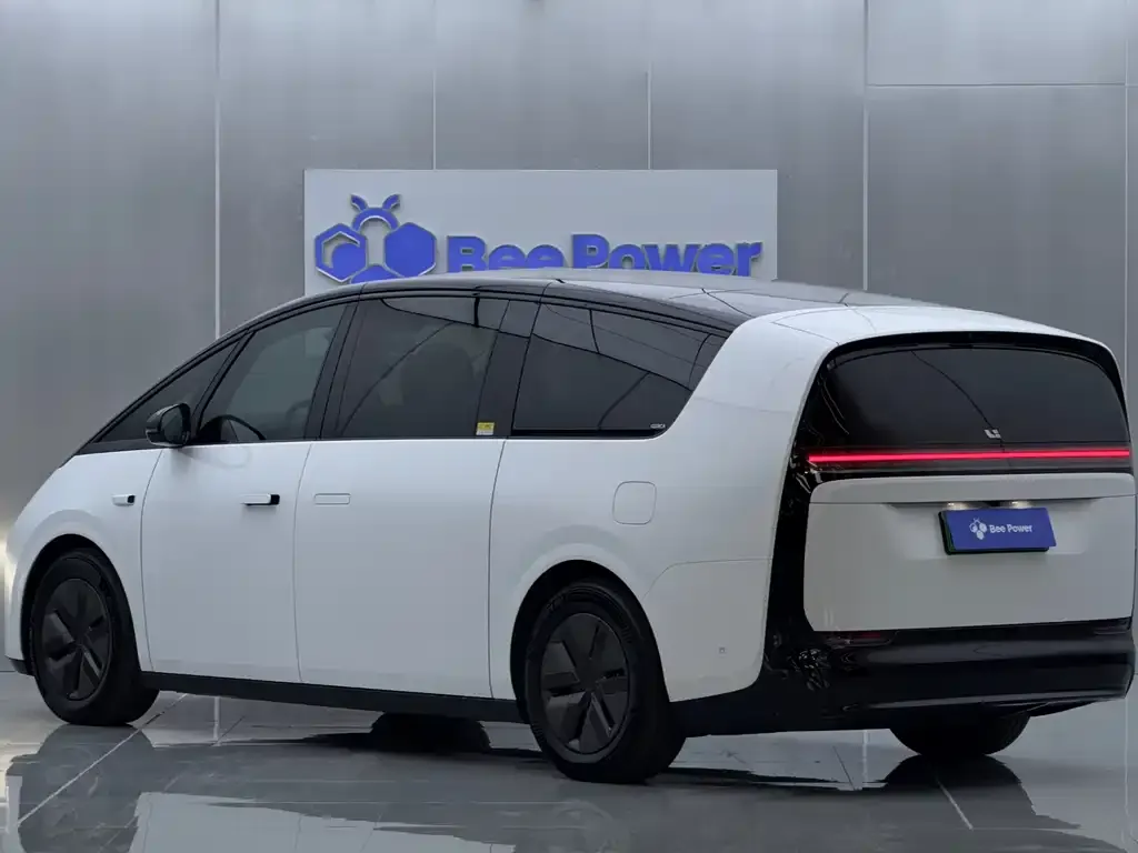 Li Auto MEGA 2025 из CN, фото 2