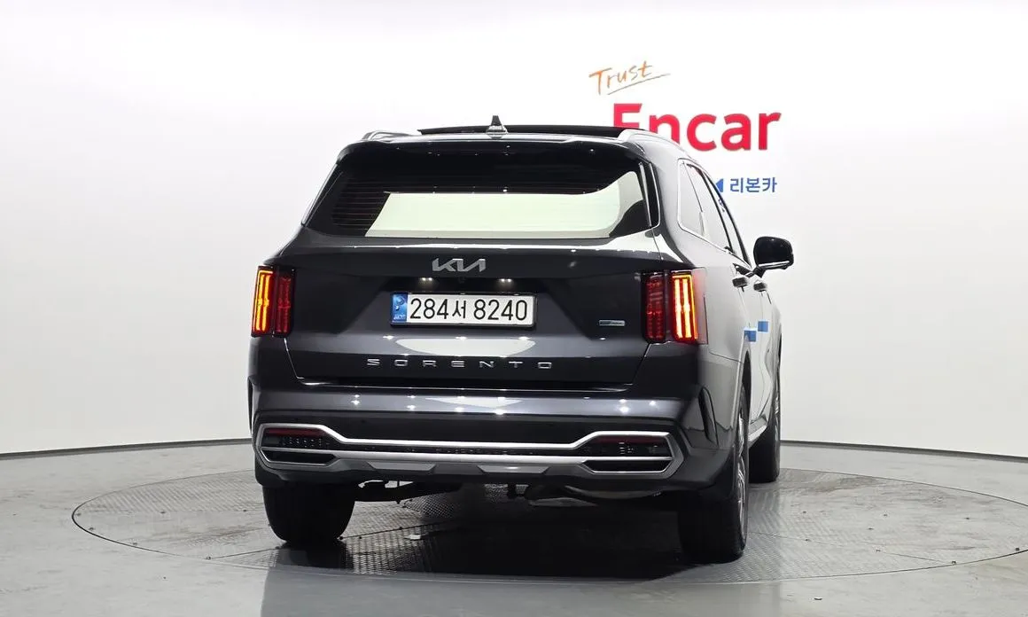 Kia Sorento — фото 4