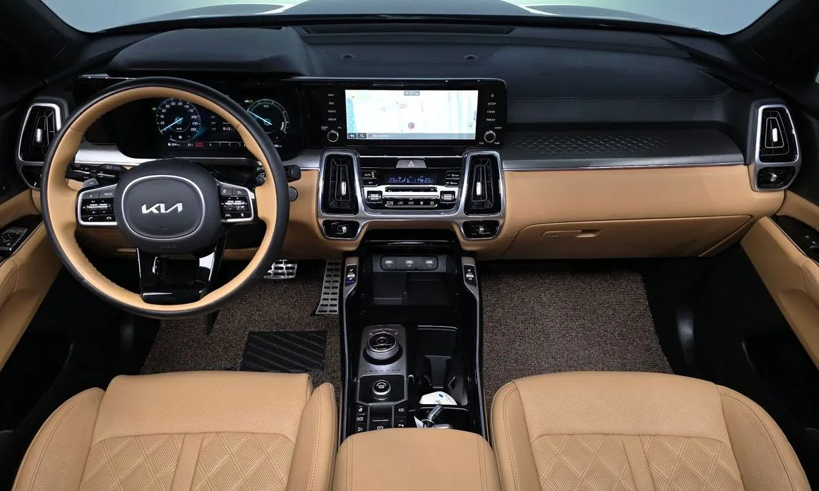 Kia Sorento — фото 6