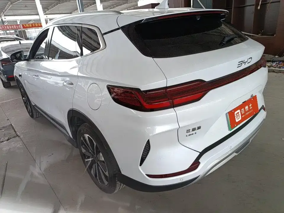 BYD PLUS New Energy — фото 6
