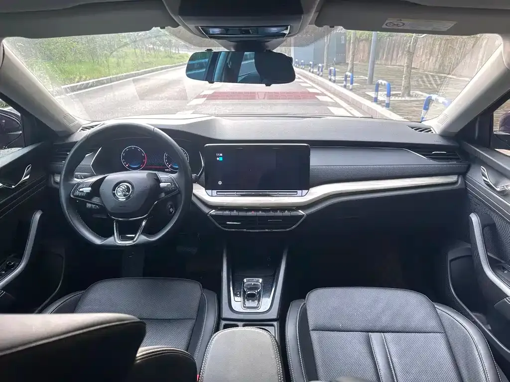Skoda Octavia 2021 из CN, фото 6