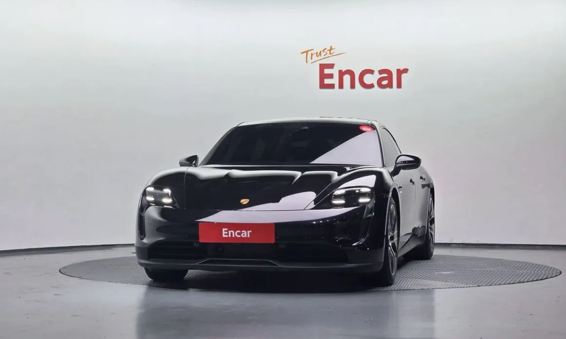 Porsche Taycan 2022 из KR, фото 5