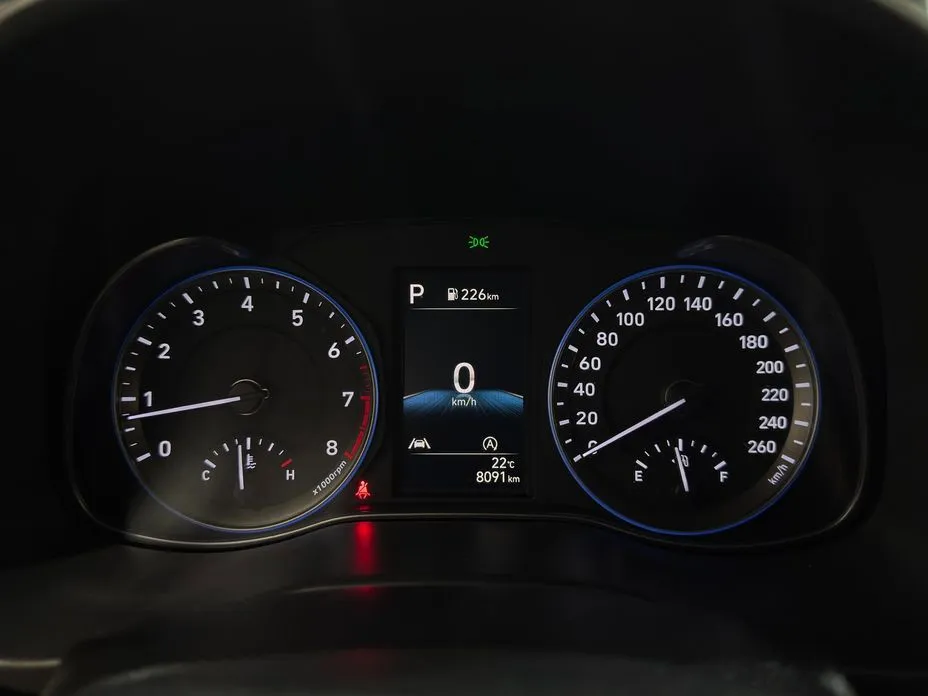 Hyundai Kona — фото 2