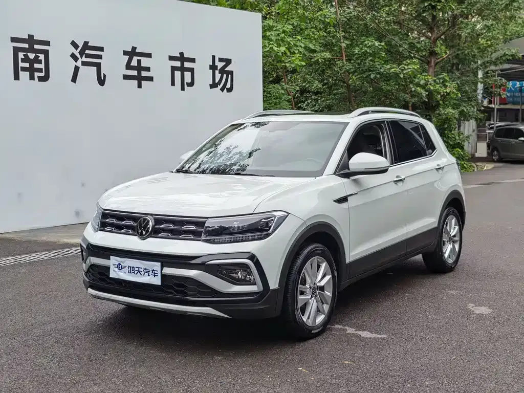 Volkswagen T-Cross — фото 1
