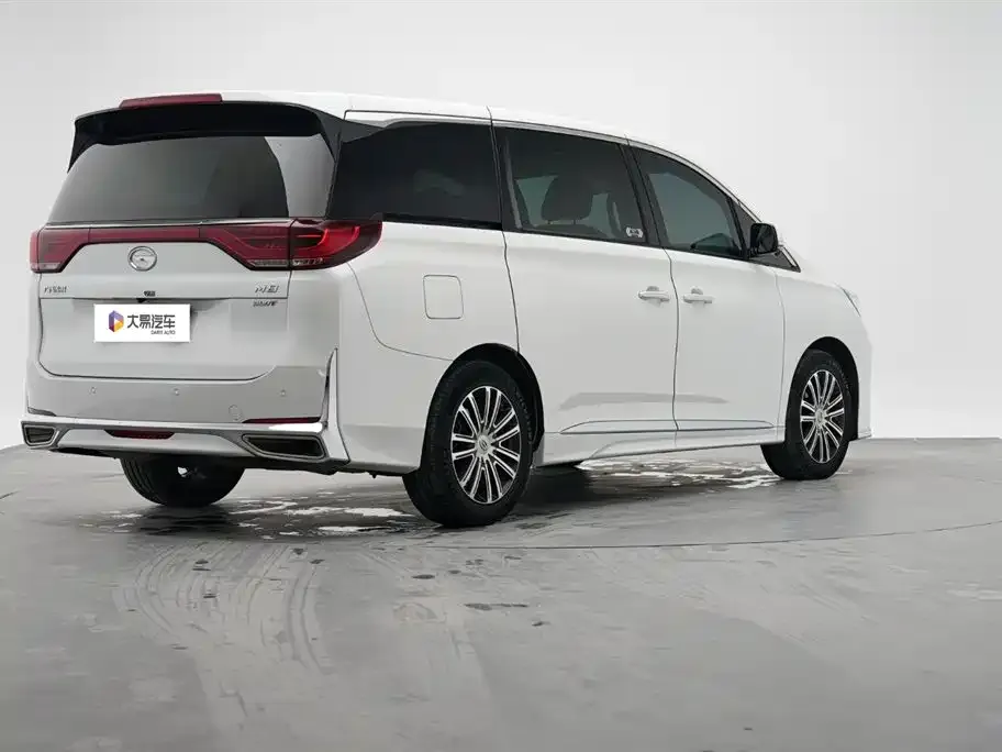 GAC Motor Trumpchi M8 — фото 3
