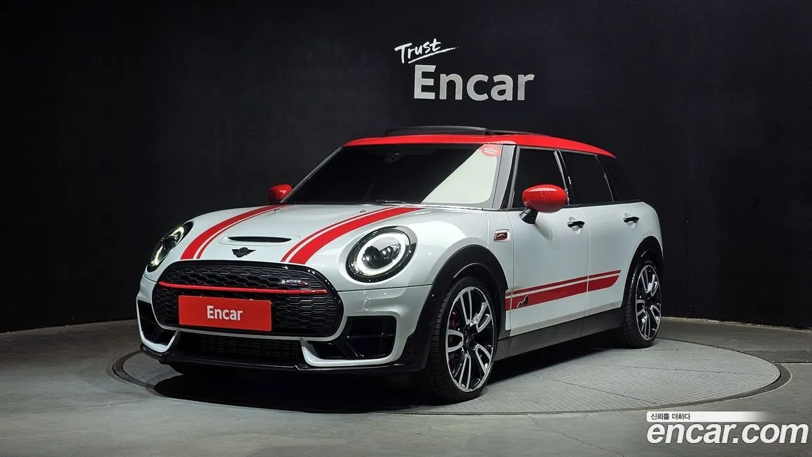 Mini Clubman — фото 1