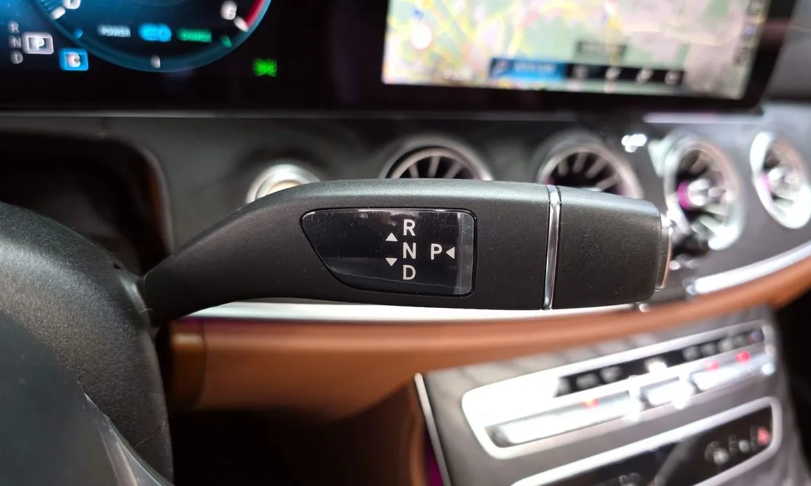Mercedes-Benz E-Class 2023 из KR, фото 10