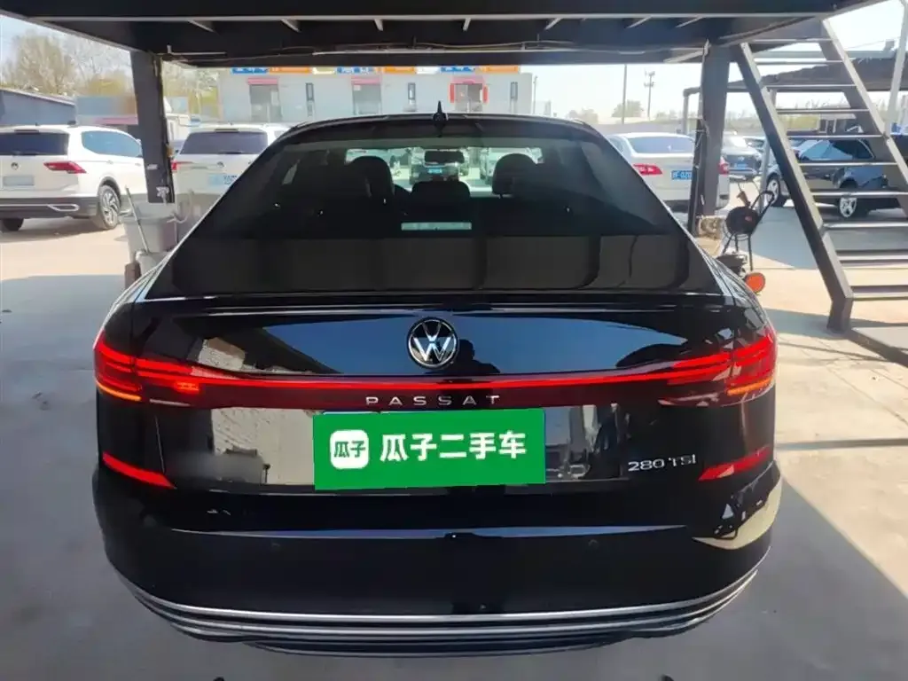 Volkswagen Passat 2023 из CN, фото 3