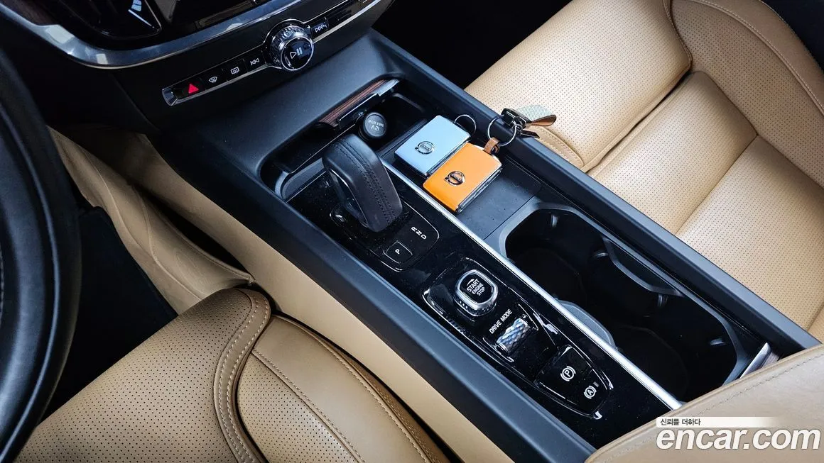 Volvo V60 2021 из KR, фото 7