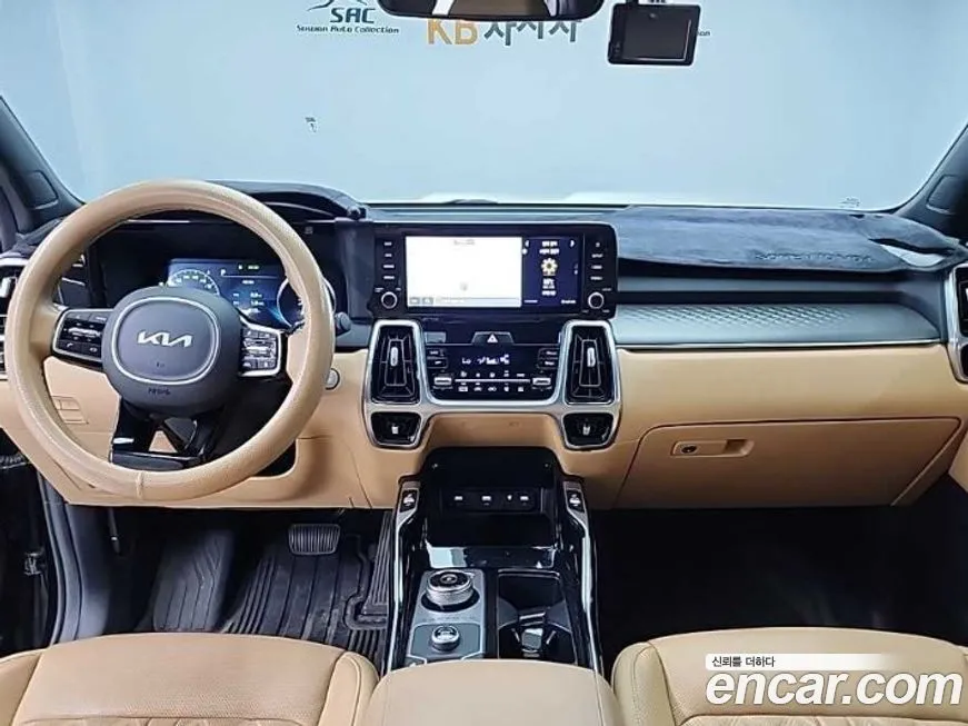 Kia Sorento — фото 4