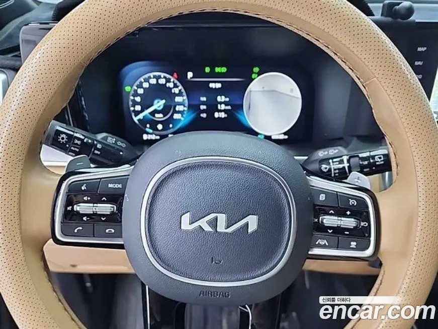 Kia Sorento — фото 9
