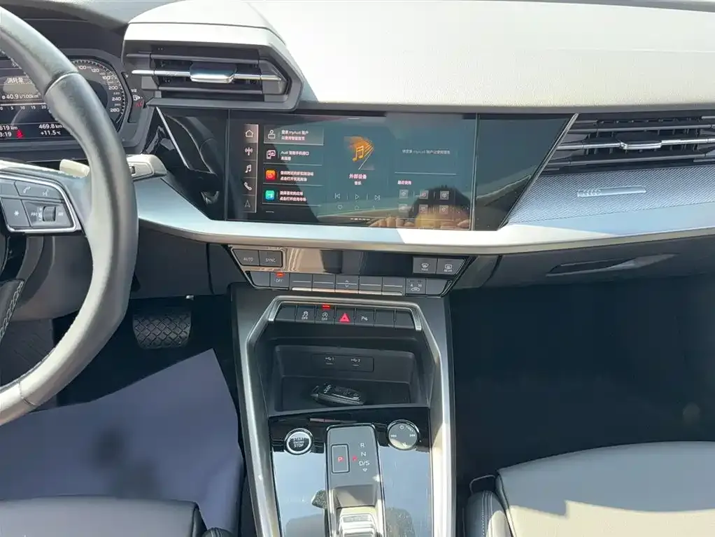Audi A3 2023 из CN, фото 7