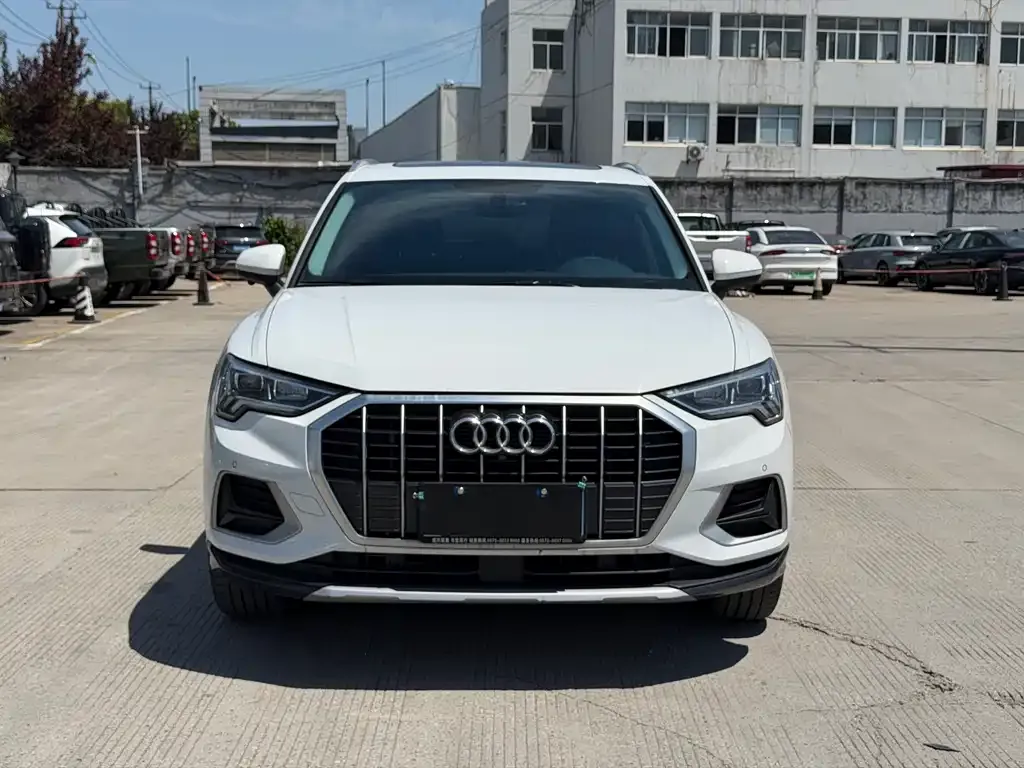Audi Q3 — фото 2
