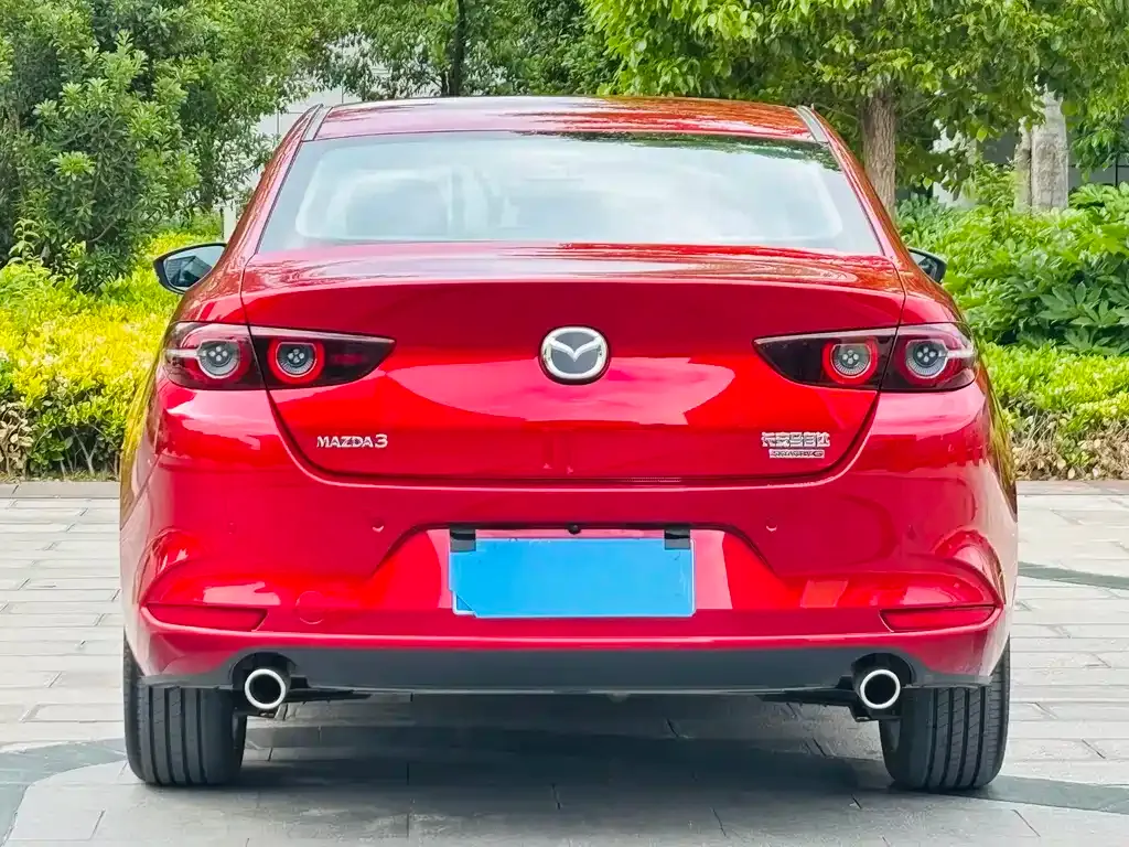 Mazda 3 Axela — фото 5