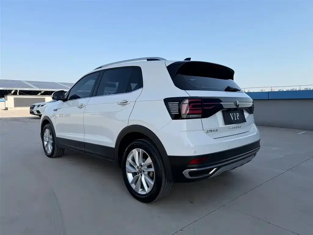 Volkswagen T-Cross — фото 2