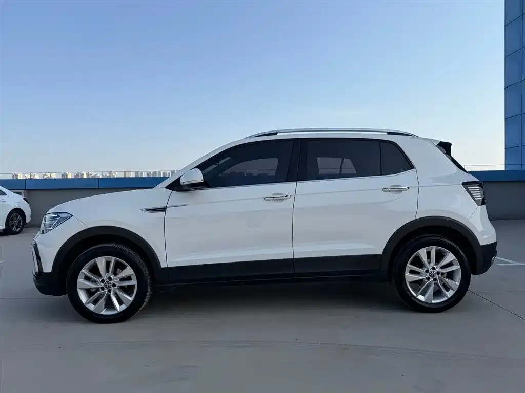 Volkswagen T-Cross — фото 7