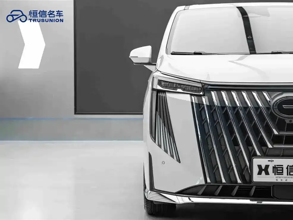 GAC Motor Trumpchi M8 — фото 2