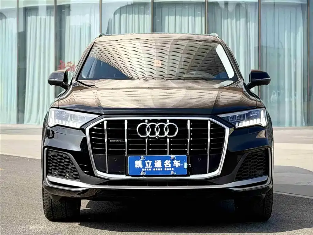 Audi Q7 — фото 4