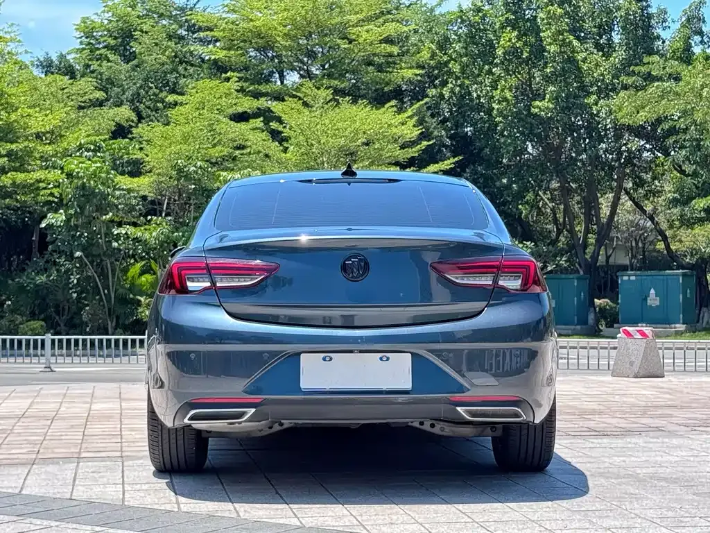 Buick Regal — фото 10