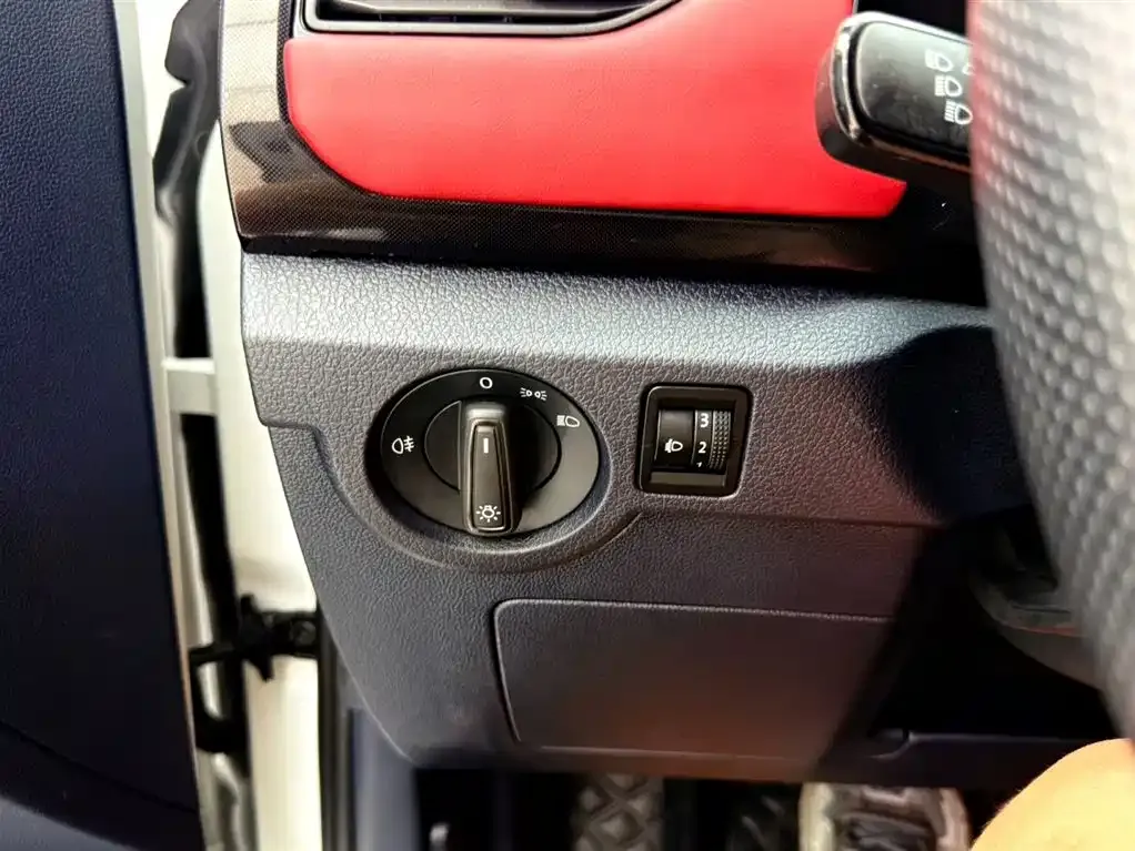 Volkswagen Tharu 2024 из CN, фото 8