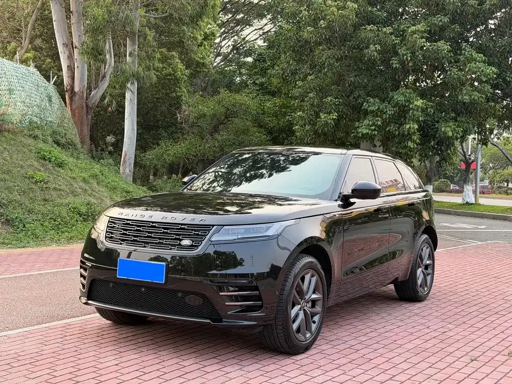 Land Rover Velar — фото 1