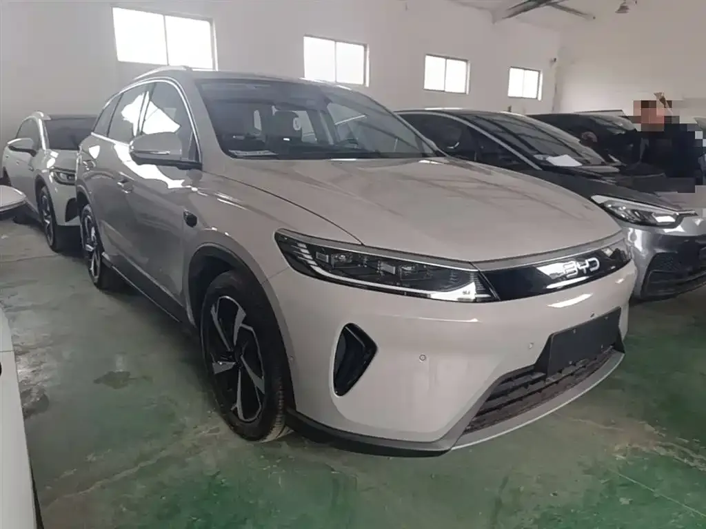 BYD Seal 05 DM-i — фото 2