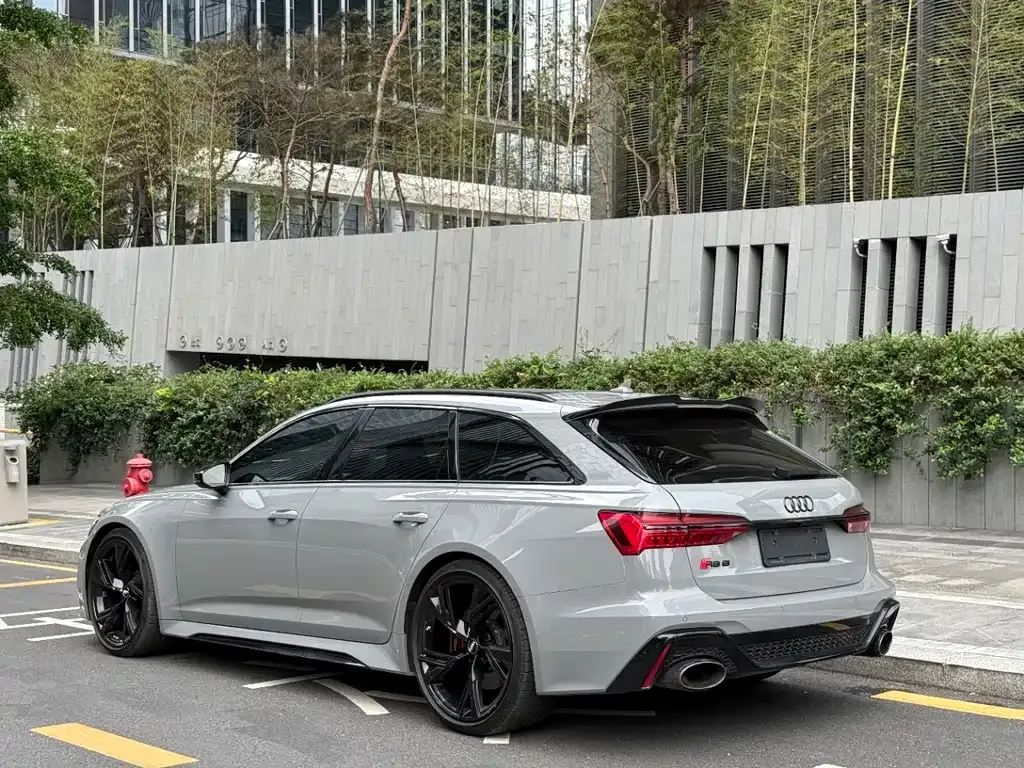Audi RS 6 2021 из CN, фото 6