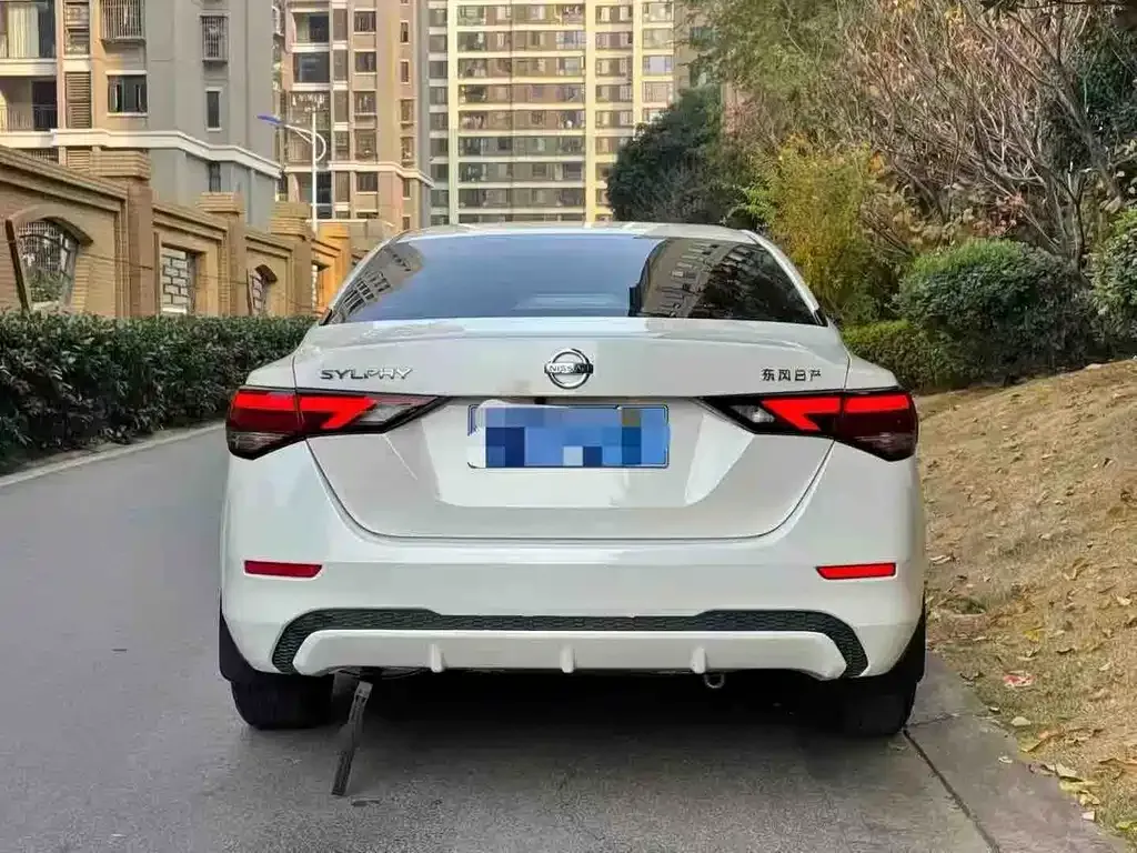 Nissan Sylphy 2023 из CN, фото 6