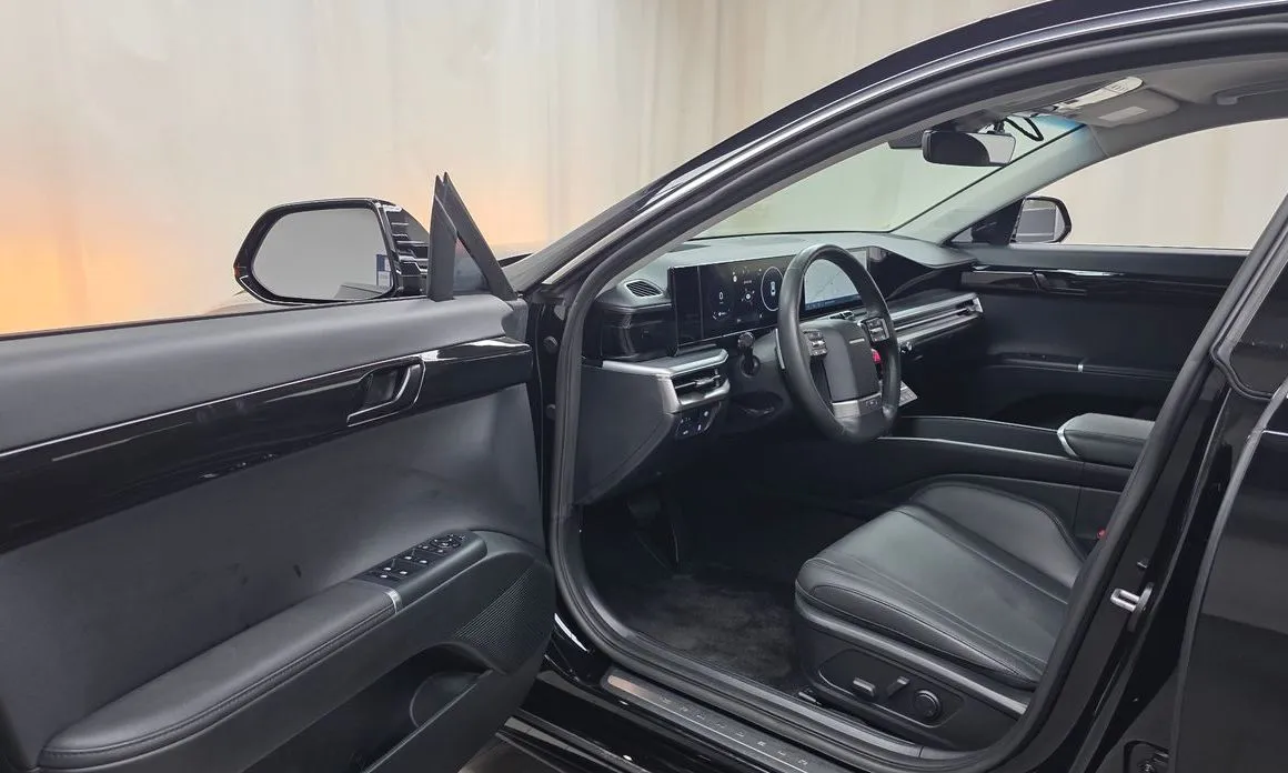 Hyundai Grandeur 2023 из KR, фото 8