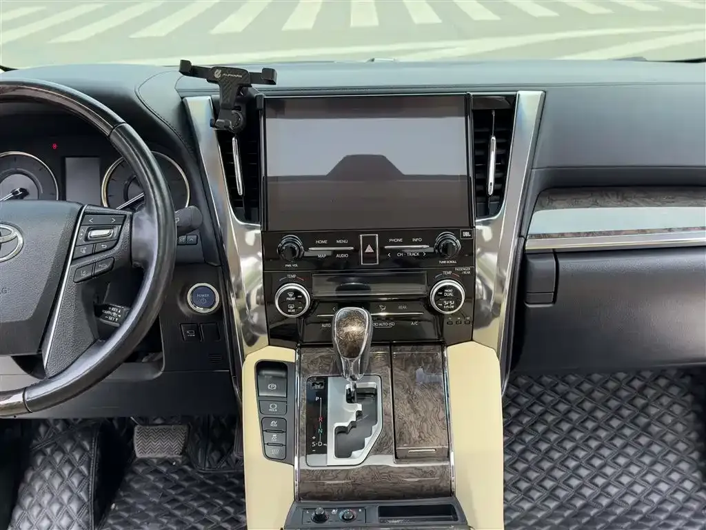 Toyota Alphard 2021 из CN, фото 4