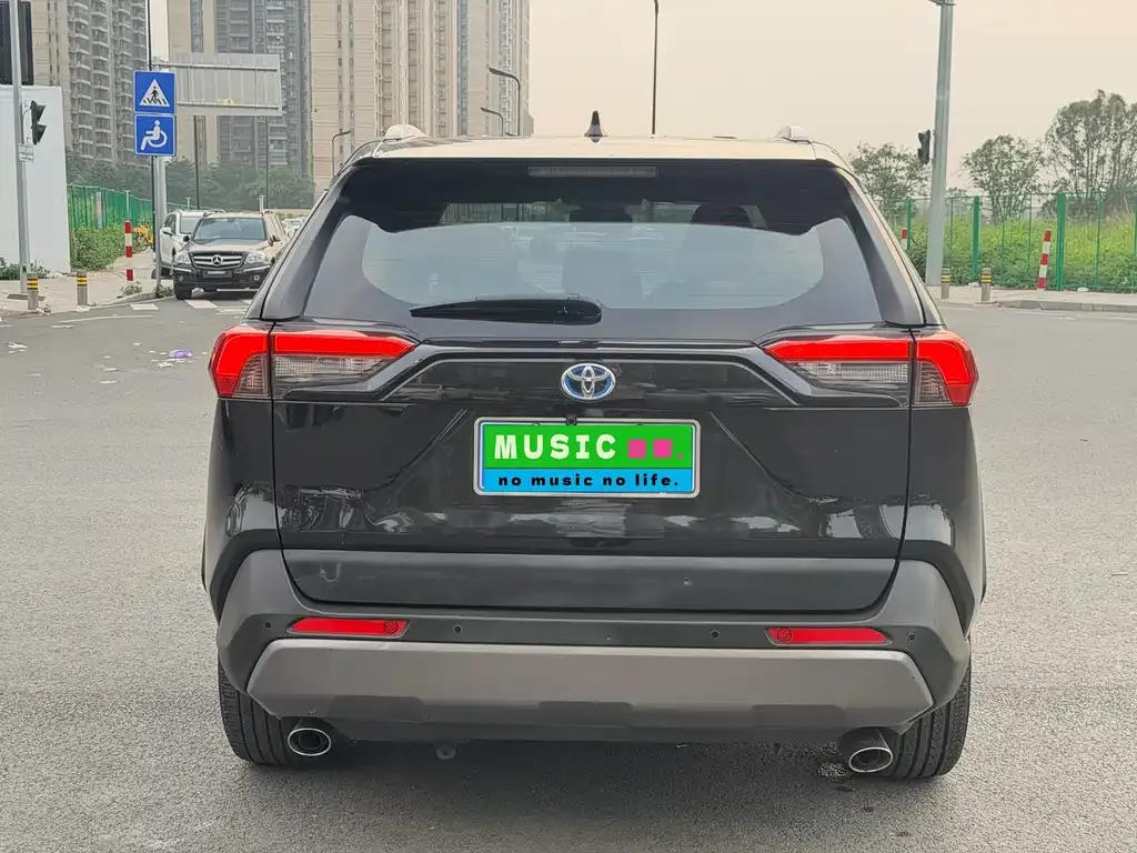 Toyota RAV4 2021 из CN, фото 9